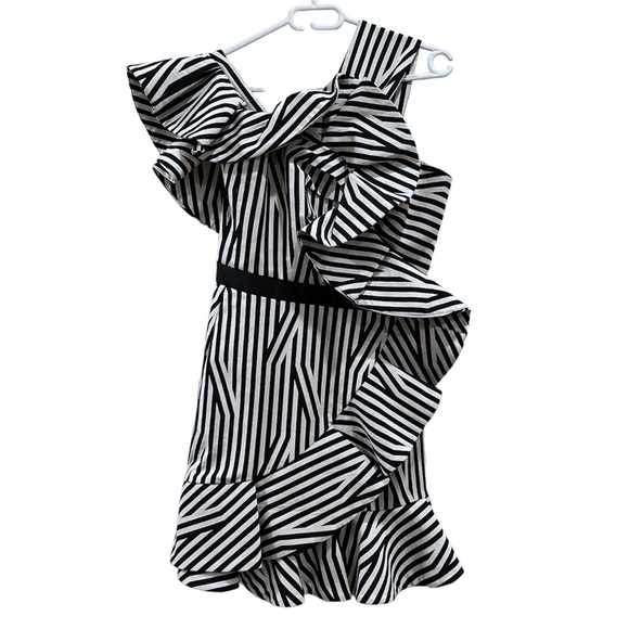 Self-Portrait Abstract Stripe Asymmetrical Dress - Picture 5 of 14